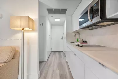 19201 Collins Ave #124, Sunny Isles Beach, FL 33160 - Photo 7