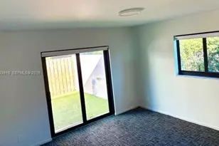 2700 S Oakland Forest Dr, Oakland Park, FL 33309 - Photo 15