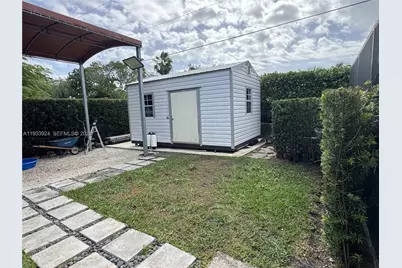 9300 SW 192nd Dr, Cutler Bay, FL 33157 - Photo 23