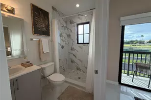 2308 E 4th Ave, Hialeah, FL 33013 - Photo 13