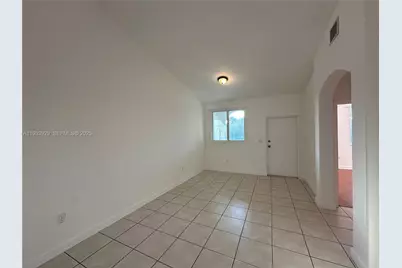 2755 SE 16th Ave #200, Homestead, FL 33035 - Photo 3
