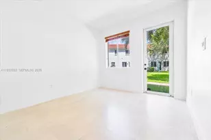 21007 NW 14th Pl, Miami Gardens, FL 33169 - Photo 13