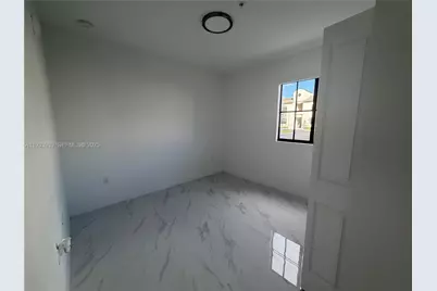 2312 E 4th Ave #103, Hialeah, FL 33013 - Photo 11
