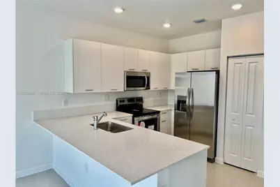 12713 NW 24th Ave, Miami, FL 33167 - Photo 7