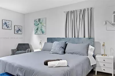 427 NE 107th St #2, Miami, FL 33161 - Photo 5