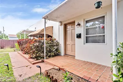 427 NE 107th St #2, Miami, FL 33161 - Photo 1