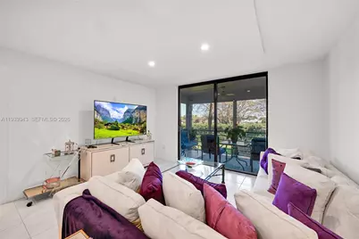 1400 Saint Charles Pl #207, Pembroke Pines, FL 33026 - Photo 9