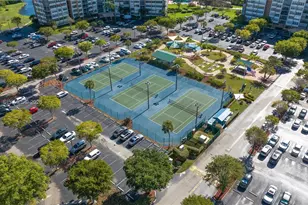 1400 St Charles Pl, Pembroke Pines, FL 33026 - Photo 27