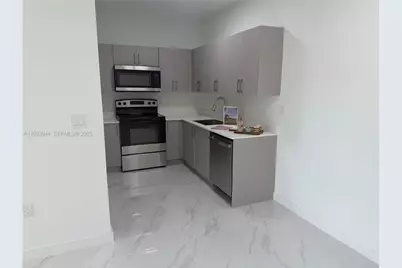 2306 E 4th Ave #106, Hialeah, FL 33013 - Photo 5