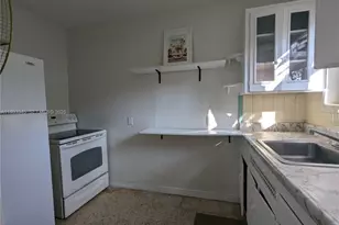 437 NE 107th St, Miami, FL 33161 - Photo 7