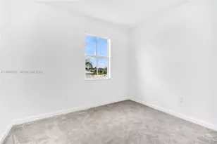 12002 NW 47th Manor, Coral Springs, FL 33076 - Photo 17