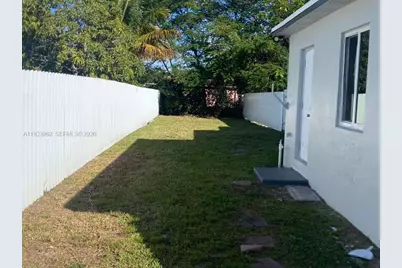 1265 NE 142nd St, North Miami, FL 33161 - Photo 23