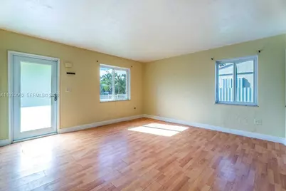 1265 NE 142nd St, North Miami, FL 33161 - Photo 5