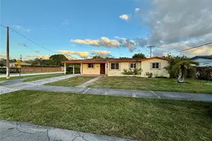 2801 SW 92nd Ct, Miami, FL 33165 - Photo 3