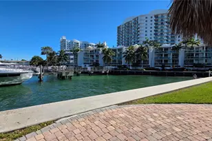 7900 Harbor Island Dr, North Bay Village, FL 33141 - Photo 59