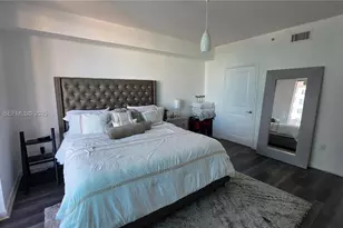 7900 Harbor Island Dr, North Bay Village, FL 33141 - Photo 11