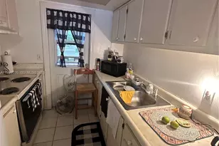 1050 E Sample Rd, Pompano Beach, FL 33064 - Photo 5