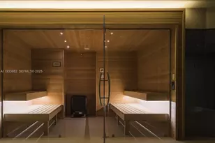 488 NE 18th St, Miami, FL 33132 - Photo 29