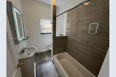 4575 Post Ave, Miami Beach, FL 33140 - Photo 35