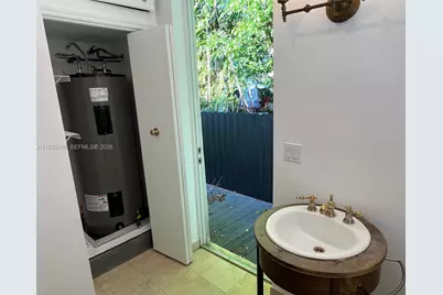 4575 Post Ave, Miami Beach, FL 33140 - Photo 23