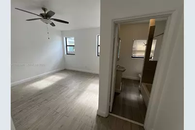 4575 Post Ave, Miami Beach, FL 33140 - Photo 37