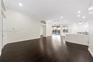 2893 Oakbrook Dr, Weston, FL 33332 - Photo 9