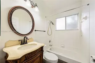 2893 Oakbrook Dr, Weston, FL 33332 - Photo 35