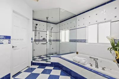 6511 Riviera Dr, Coral Gables, FL 33146 - Photo 15