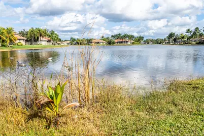 2994 Oakbrook Dr, Weston, FL 33332 - Photo 3