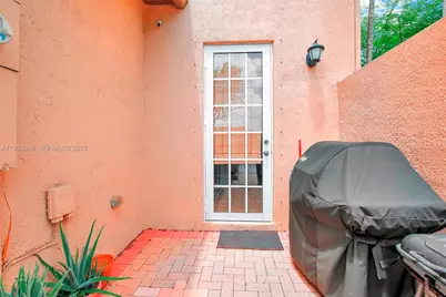 501 SW 146th Ter #5-7, Pembroke Pines, FL 33027 - Photo 45