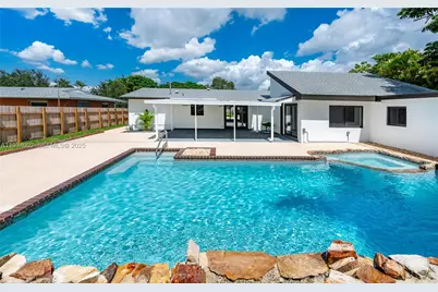 9230 SW 183rd Ter, Palmetto Bay, FL 33157 - Photo 19