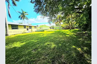137 Dow Ln, Fort Myers, FL 33917 - Photo 49