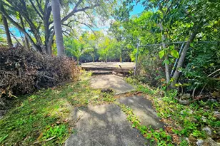 137 Dow Ln, Fort Myers, FL 33917 - Photo 55