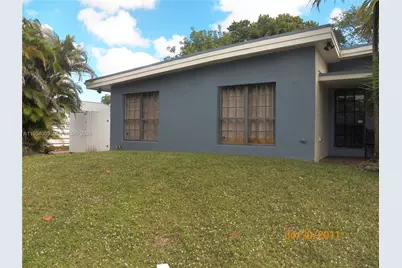 600 N 35th Ave #2, Hollywood, FL 33021 - Photo 1