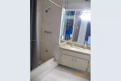 600 N 35th Ave #2, Hollywood, FL 33021 - Photo 3