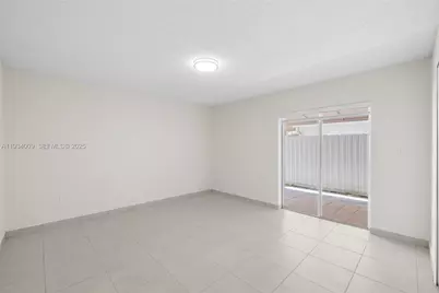 2425 W 76th St #102, Hialeah, FL 33016 - Photo 21