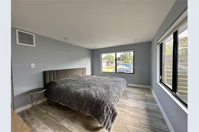 513 NW 30th St, Wilton Manors, FL 33311 - Photo 27