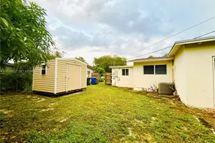 1761 NW 27th Terrace, Fort Lauderdale, FL 33311 - Photo 19