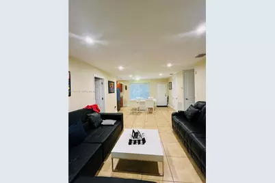 1761 NW 27th Ter, Fort Lauderdale, FL 33311 - Photo 7