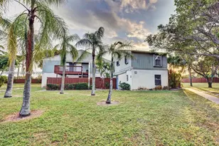 28 Crossings Cir, Boynton Beach, FL 33435 - Photo 13