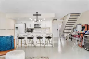 1281 W Fairway Rd, Pembroke Pines, FL 33026 - Photo 11