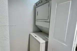 540 S Park Rd, Hollywood, FL 33021 - Photo 9