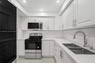 1300 St Charles Pl, Pembroke Pines, FL 33026 - Photo 13