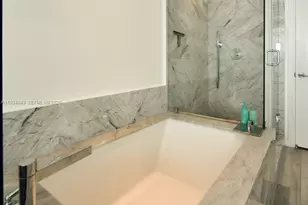 480 NE 31st St, Miami, FL 33137 - Photo 9