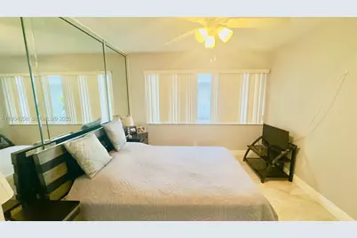 329 SE 3rd St #502S, Hallandale Beach, FL 33009 - Photo 13