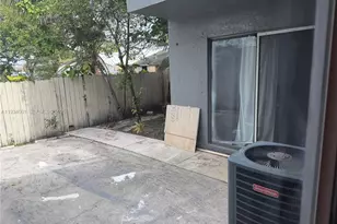 4634 NW 185th St, Miami Gardens, FL 33055 - Photo 11