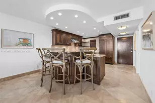 400 N Surf Rd, Hollywood, FL 33019 - Photo 13