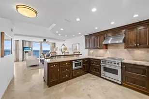 400 N Surf Rd, Hollywood, FL 33019 - Photo 11