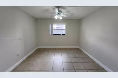 8185 NW 7th St #308, Miami, FL 33126 - Photo 21