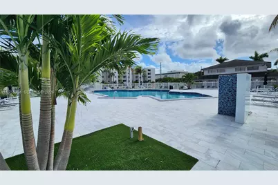 8185 NW 7th St #308, Miami, FL 33126 - Photo 25